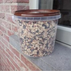 Energierijk Vogelvoer In Emmer - 1,5 Kg 6 Energierijk Vogelvoer In Emmer - 1,5 Kg -Boerderijdieren Winkel energierijk voer in emmer 15 kg 1484062374 1 600