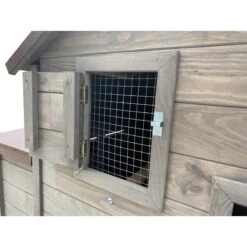 Kippenhok Chalet Flora Met Legnest - 126 × 62 × 107 Cm 11 Kippenhok Chalet Flora Met Legnest - 126 × 62 × 107 Cm -Boerderijdieren Winkel kippenhok flora 126 x 62 x 107 cm 1679068117 3 600