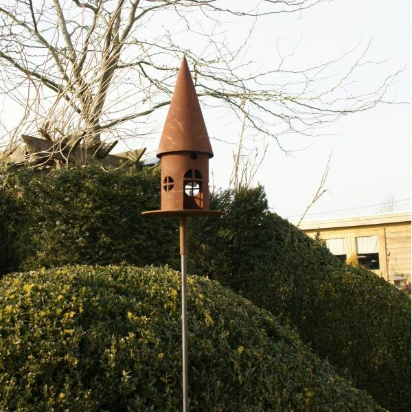 Voederhuis Met Puntdak + Grondpin - Decoroest 6 Voederhuis Met Puntdak + Grondpin - Decoroest - Afbeelding 4